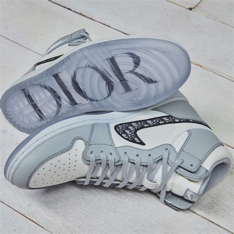 dior sneakes|where to buy Dior sneakers.